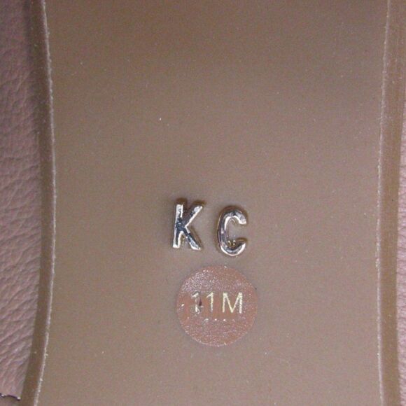 NIB Kenneth cole pump 11 - Picture 7 of 8